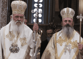 Αίτημα πιστών της Ι.Μ. Περιστερίου στη ΔΙΣ για αποκατάσταση του Εσταυρωμένου