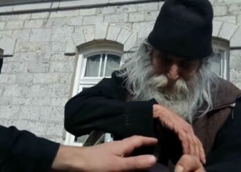 ΣΥΝΤΑΡΑΚΤΙΚΟ ΜΥΝΗΜΑ ΑΠΟ ΑΓΙΟ ΟΡΟΣ …(διαβάστε και προωθήστε το πριν το κατεβασουν)