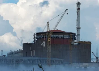Ρώσοι ισχυρίζονται ότι ουκρανικό μη επανδρωμένο αεροσκάφος έπληξε τον πυρηνικό σταθμό της Ζαπορίζια