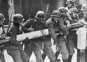 Κρινιώ Καλογερίδου : ΙΣΤΟΡHMATA (Α’ Μέρος) Οδεύοντας προς τον Β’ Παγκόσμιο Πόλεμο