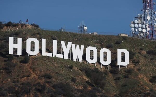 Μύδροι Ζαχάροβα για Hollywood: «Επίλεκτοι “διάβολοι” παιδεραστές καταρρέουν μαζί με τη Δύση»