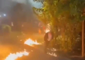 Αλβανία: Χάος και ταραχές σε διαδηλώσεις κατά του δικτάτορα Έντι Ράμα