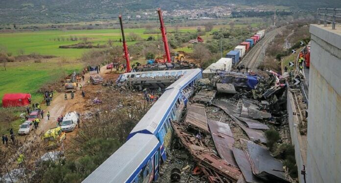 Τέμπη: Συναυλία στο Καλλιμάρμαρο – Πού μπορείτε να την δείτε ζωντανά σήμερα στις 19:00