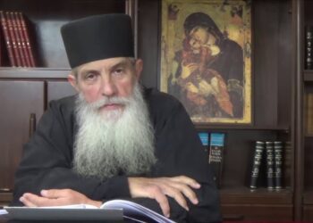 π.Αρσένιος Βλιαγκόφτης- Υπουργός Μ. Χρυσοχοΐδης: «Μας πιέζουν οι Αμερικάνοι για τις ταυτότητες»