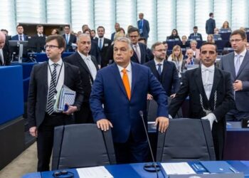 Χαμός στην ΕΕ με Όρμπαν που θέλει ειρήνη με την Ρωσία! Τον αποδοκίμασαν οι διεθνιστές – ΦΩΤΟ, vid