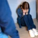 «Κυνηγοί» παιδόφιλων πλάκωσαν στο ξύλο 42χρονο αστυνομικό από την Κρήτη που ήθελε να συνευρεθεί με 15χρονη