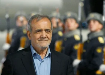 Πρόεδρος Ιράν: Η Τεχεράνη δεν επιδιώκει τον πόλεμο αλλά θα δώσει την αρμόζουσα απάντηση στα ισραηλινά πλήγματα