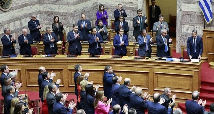 ΠΟΠΗ ΖΩΗ : ΒΟΥΛΕΥΤΕΣ Ν.Δ – ΟΝΕΙΔΟΣ ΤΗΣ ΧΩΡΑΣ