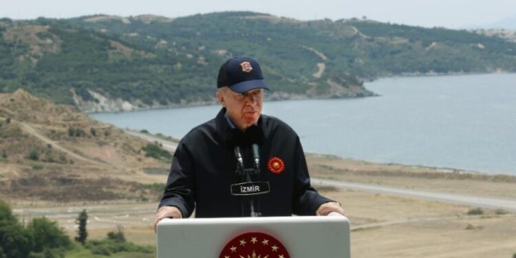 Ανησυχία στην Μόσχα-Ρωσικό ΜΜΕ: Οι Τούρκοι θα βάλουν στο τραπέζι με την Ελλάδα όλες τις διεκδικήσεις τους για το Αιγαίο