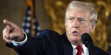 ΜΙΑ ΣΚΕΠΤΟΜΕΝΗ ΕΛΛΗΝΙΔΑ : ΤΡΑΜΠ ΟΠΩΣ JFK; ΘΑ ΔΕΙ ΤΑ ΡΑΔΙΚΙΑ ΑΝΑΠΟΔΑ;