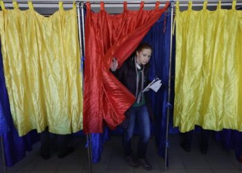 Ανατροπή στη νατοϊκή Ρουμανία! Θα εκλέξει «φιλορώσο» πρόεδρο;;