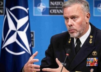 Δραματική εξέλιξη – Με επείγον μήνυμα το ΝΑΤΟ καλεί τους Ευρωπαίους επιχειρηματίες να ετοιμάζονται για πόλεμο με τη Ρωσία