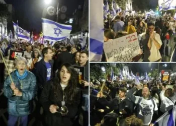 Ο Τραμπ έρχεται ο Νετανιάχου φεύγει.. Σε πανικό ο Νετανιάχου απέλυσε τον Υπουργό Άμυνας Γκάλαντ! Χάος στο Ισραήλ πλήθη διαδηλώνουν κατά Νετανιάχου!!!