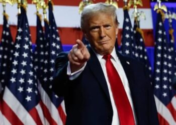 Τους διαλύει ο Trump: Κατέθεσε αγωγή 10 δισεκ. δολαρίων κατά New York Times CBS για παραπληροφόρηση!
