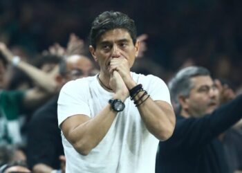 Δημήτρης Γιαννακόπουλος: Φτιάχνει κόμμα για να γκρεμίσει τον Μητσοτάκη κηρύσσοντας «Οκτωβριανή» επανάσταση!