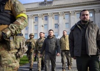 Παγκόσμιο σοκ από στενό συνεργάτη του Zelensky: Θέλουμε πυρηνικό πόλεμο, η Ουκρανία τώρα δεν έχει να χάσει τίποτα