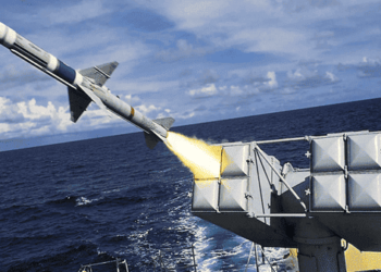 Πυραύλους Sea Sparrow παραχωρεί η Ελλάδα στην Ουκρανία