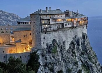 «Ψηλαφητὸν σκότος»1 οἱ αἱρετικὲς θέσεις τοῦ Μητροπολίτου Περιστερίου καὶ τῶν ὁμοϊδεατῶν του. Ὑπὸ Ἰωσὴφ μοναχοῦ Βιγλιώτου.