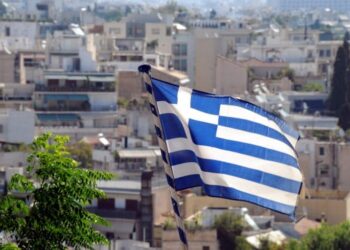 Ουρά για ένα σπίτι με ενοίκιο 400 ευρώ! Η ανθρωπιά του ιδιοκτήτη συγκίνησε όλη την Ελλάδα