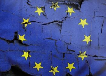 H παγκόσμια δικτατορία των δυτικών ελίτ τελειώνει – Η δημοκρατία – βαμπίρ της Νέας Τάξης καταρρέει