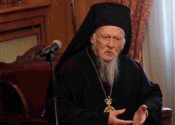 Βαρθολομαίος κατά Πούτιν και υπέρ κοινής ημέρας εορτασμού του Πάσχα με τους καθολικούς