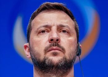 ΚΤΗΝΟΣ… Ο Ζελένσκι καίει τα πτώματα των στρατιωτών του για να μην πληρώσουν αποζημιώσεις στις οικογένειές τους