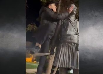 Αχρείοι έφτυσαν τον Κατσαντώνη, γιατί πρωτύτερα εμείς επιτρέψαμε να «φτύνουν» την ιστορία μας