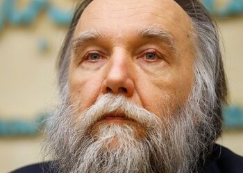 Ντούγκιν: Μια Επανάσταση Ξεκίνησε   στην Αμερικανική Δεξιά