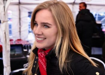 «Θα κάνουμε την Ευρώπη Μεγάλη Ξανά»: Η πανέμορφη Ολλανδή πολιτικός που ακολουθεί τα χνάρια του Ν.Τραμπ