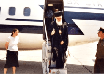 30 χρόνια πριν… ΑΡΓΥΡΟΚΑΣΤΡΟ ― 10-11 Αυγούστου 1991 “Εκθρόνιση” του διαβόλου – “ενθρόνιση” του Χριστού!