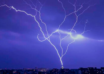 Δυσοίωνα σημάδια από τον Ουρανό, που προμηνύουν κάτι… για το 2025