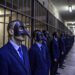 Επικό! Πώς ο Τραμπ μπορεί να ξεριζώσει το Βαθύ Κράτος και να το οδηγήσει εκεί που ανήκει – Στη Φυλακή