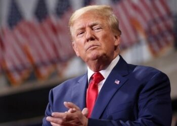 Οδοστρωτήρας Trump: Η Ρωσία έχει δίκιο, ο Biden ευθύνεται για τον πόλεμο στην Ουκρανία – Τέλος οι ανεμογεννήτριες στις ΗΠΑ
