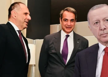 Έντρομος ο Μητσοτάκης ανέβαλε την εθνική μειοδοσία λόγω Τραμπ!