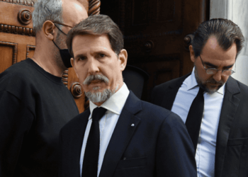 Σχόλιον επί Άρθρου “Ο ΠΑΥΛΟΣ ΤΩΝ ΕΛΛΗΝΩΝ”.
