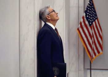 Η Ομοσπονδιακή Τράπεζα των ΗΠΑ [FED] αποσύρεται από τον παγκόσμιο συνασπισμό για το Kλίμα
