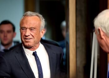 Ο Robert Kennedy Jr. ξηλώνει το βαθύ κράτος των CDC-FDA… Περίπου 1.300 υπάλληλοι θα απολυθούν τις επόμενες ώρες