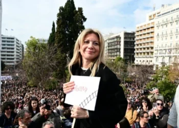Πύρινος λόγος Ιερέα για την Μαρία Καρυστιανού: Αιώνες κρατά αυτός ο αγώνας!