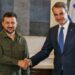 Εγκληματικά ιστορικά λάθη – Ο Μητσοτάκης μιλά με Zelensky ακόμη και τώρα που o Trump τον σαρώνει – Καμία γέφυρα πλέον με ΗΠΑ