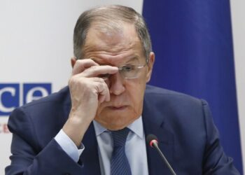 Lavrov κατά Trump: H νέα κυβέρνηση των ΗΠΑ θυμίζει επικίνδυνα Hitler