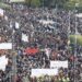 LIVE ΕΙΚΟΝΑ ΑΠΟ ΤΟ ΜΕΓΑΛΕΙΩΔΕΣ ΣΥΛΛΑΛΗΤΗΡΙΟ ΣΤΟ ΣΥΝΤΑΓΜΑ