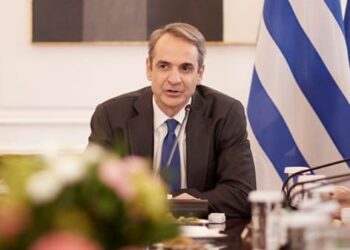 Εμπρηστικός και διχαστικός ο Μητσοτάκης ενόψει συγκεντρώσεων για τα Τέμπη (28/2): Όχι σε βίαιες ανατροπές και σε νέες πλατείες