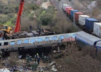 ΙΩΑΝΝΗΣ ΖΙΦΚΩΒΙΚΟΣ : H ΔΙΑΜΑΡΤΥΡΙΑ ΤΩΝ ΤΕΜΠΩΝ ΩΣ ΠΡΟΟΙΜΙΟ ΤΗΣ ΠΡΟΦΗΤΕΥΜΕΝΗΣ ΠΟΛΙΤΕΙΑΚΗΣ ΑΝΩΜΑΛΙΑΣ