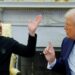 Ζελένσκι: «Είμαι έτοιμος να υπογράψω γιας τις σπάνιες γαίες» – «Να φύγει» λένε στις ΗΠΑ