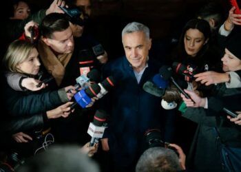 Η Μεγάλη Αφύπνιση: Τρεις Ορθόδοξοι Λαοί στους Δρόμους: Έλληνες — Σέρβοι — Ρουμάνοι  Υπό Διωγμό ο Ορθόδοξος Γκεοργκέσκου