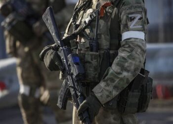 Ρώσος στρατιώτης χαμογελά μπροστά στον επικείμενο θάνατο, vid