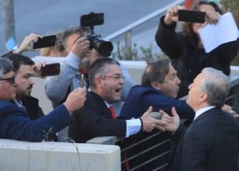 Ιερή οργή για την Παναγία… βαμπίρ και τον χασάπη Αγ. Γεώργιο