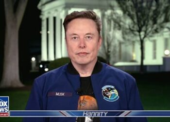 Elon Musk> Ποιοι χρηματοδοτούν τον θάνατό μου και την καταστροφή της Tesla;
