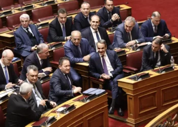 ΚΑΘΗΓΗΤΗΣ ΤΣΟΚΑΣ : Κ.Κ ΒΟΥΛΕΥΤΕΣ ΤΗΣ ΝΕΑΣ ΔΗΜΟΚΡΑΤΙΑΣ ΣΑΣ ΕΡΩΤΩ!