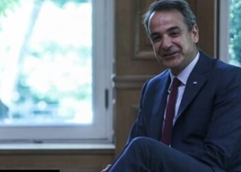 Γ.Μ : Ο ἐν ἀνέσει σταυροπόδης ….